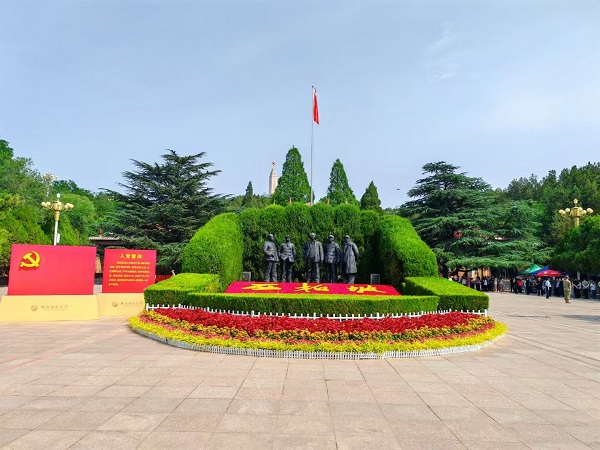 西柏坡红色教育